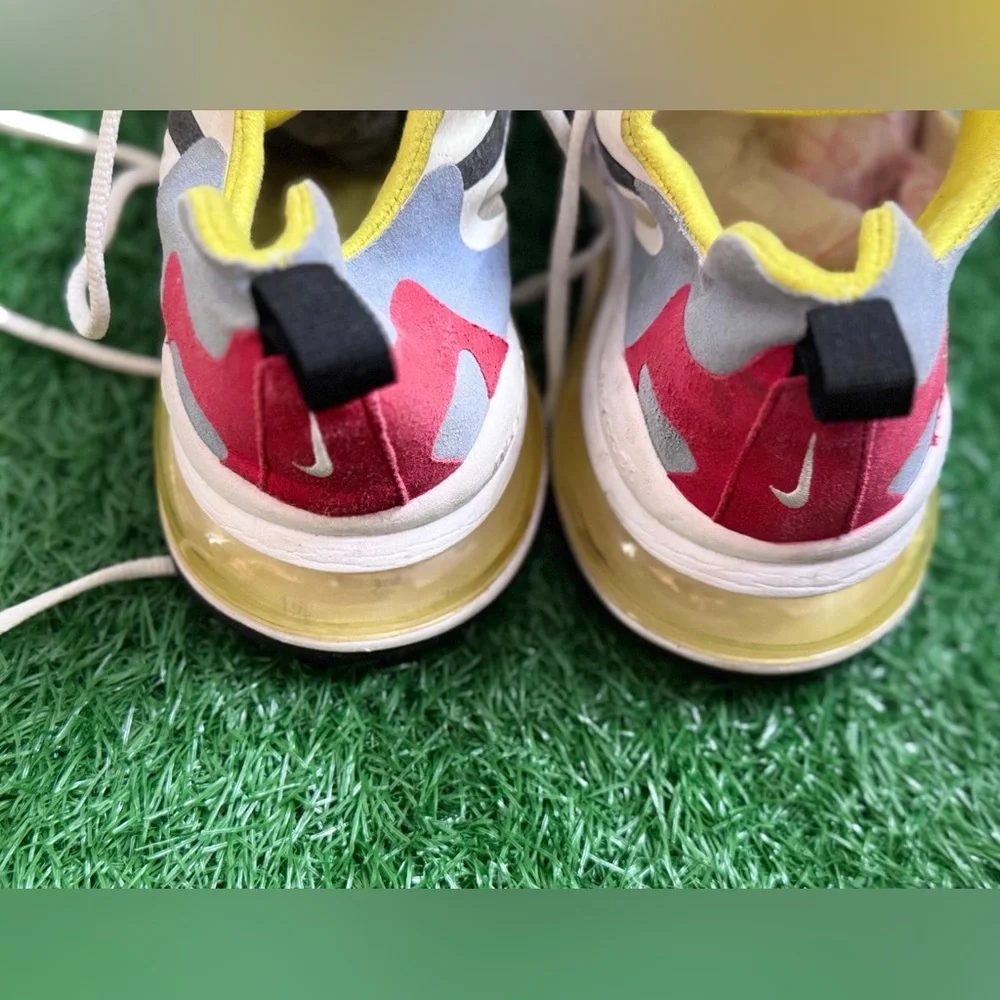 Nike Air Max 270‎ React Bauhaus Size 8